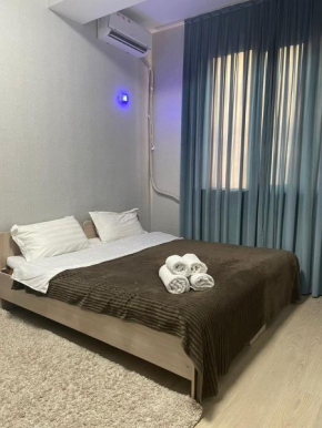 Baikonyr Apartments, 2 rooms in the heart of Almaty